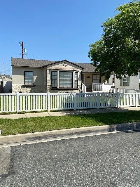 Finding Home Sweet Home in Lakewood